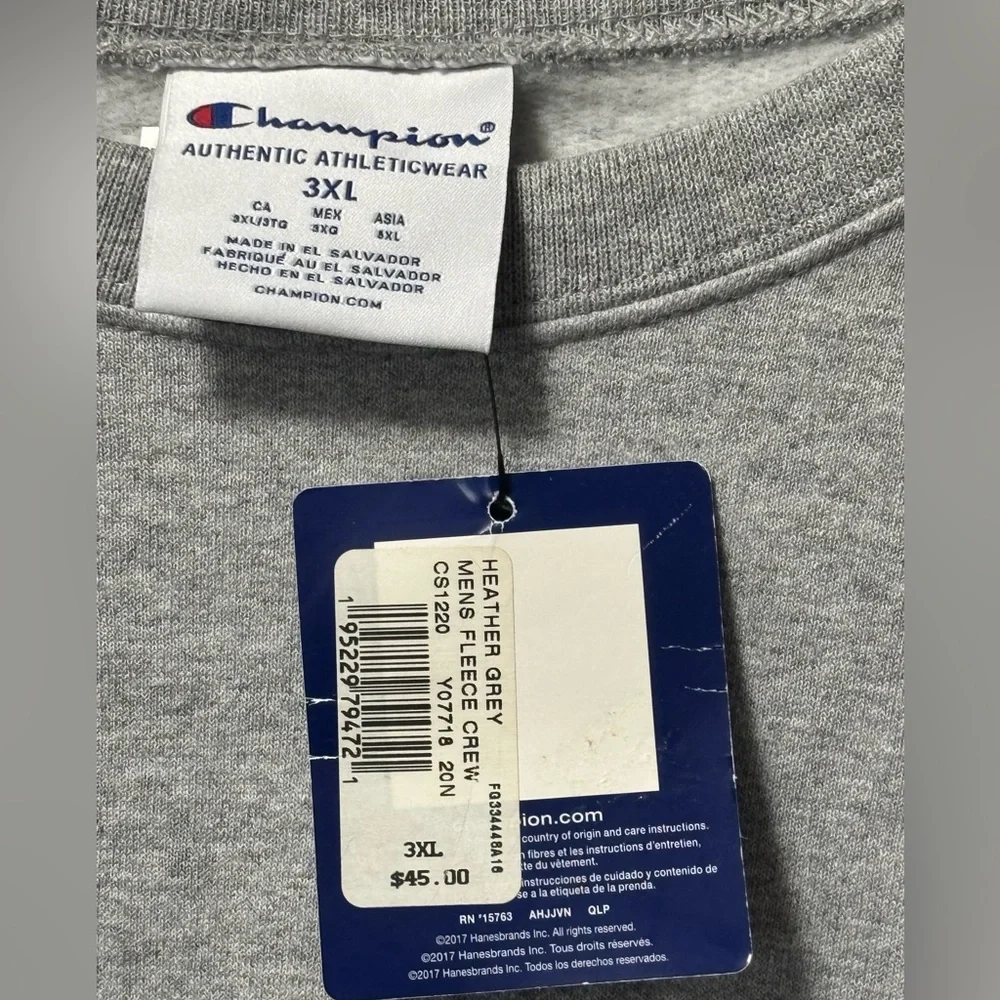 CHAMPION Men’s Heather Grey Fleece Crew Sweatshirt